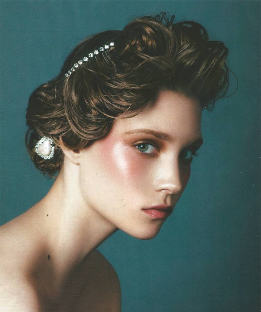 Midikennov model Ena Čuček za Storybook