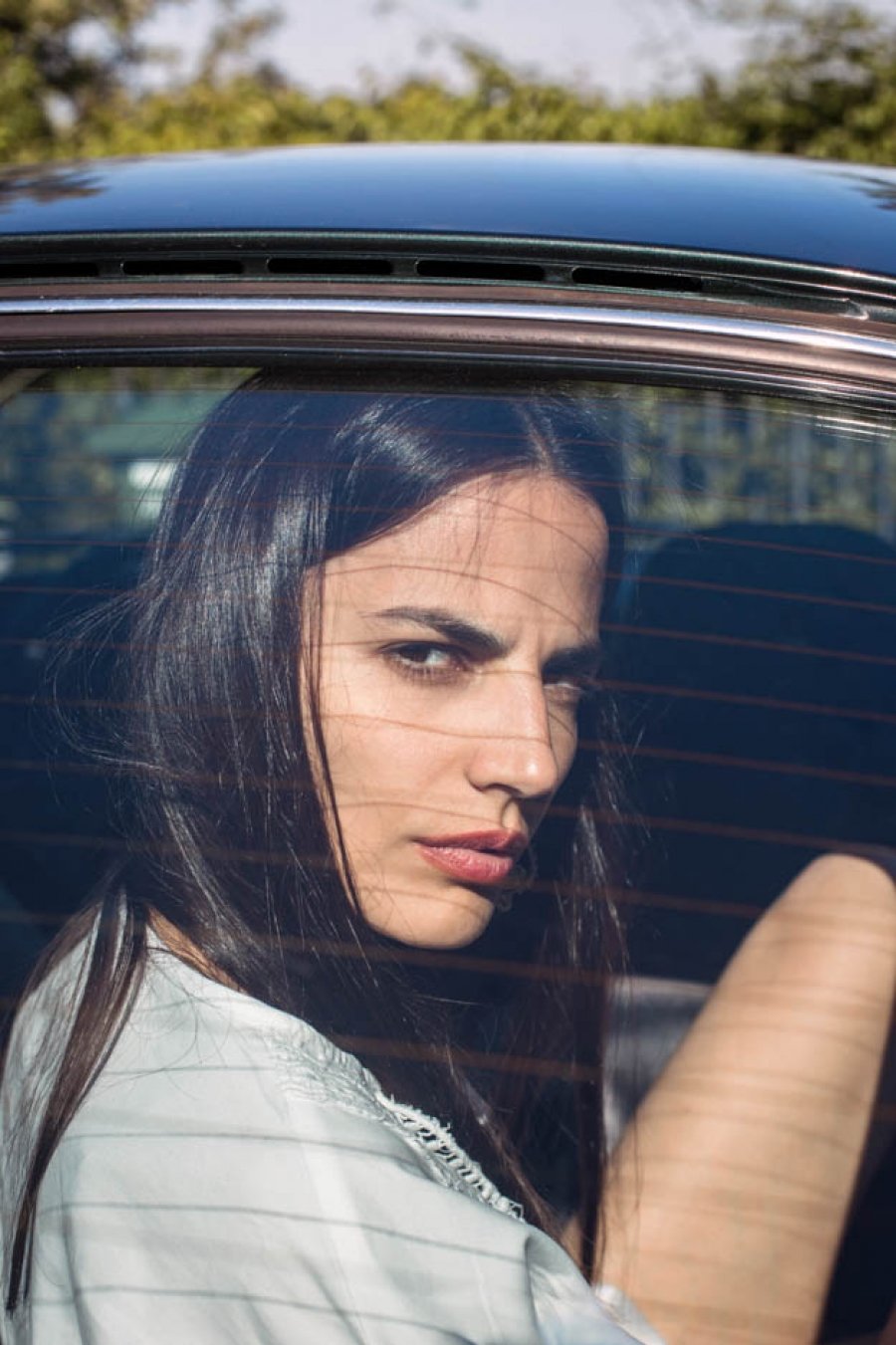 Prirodna ljepota Midikennovog top modela Helene Šopar na gradskom asfaltu 