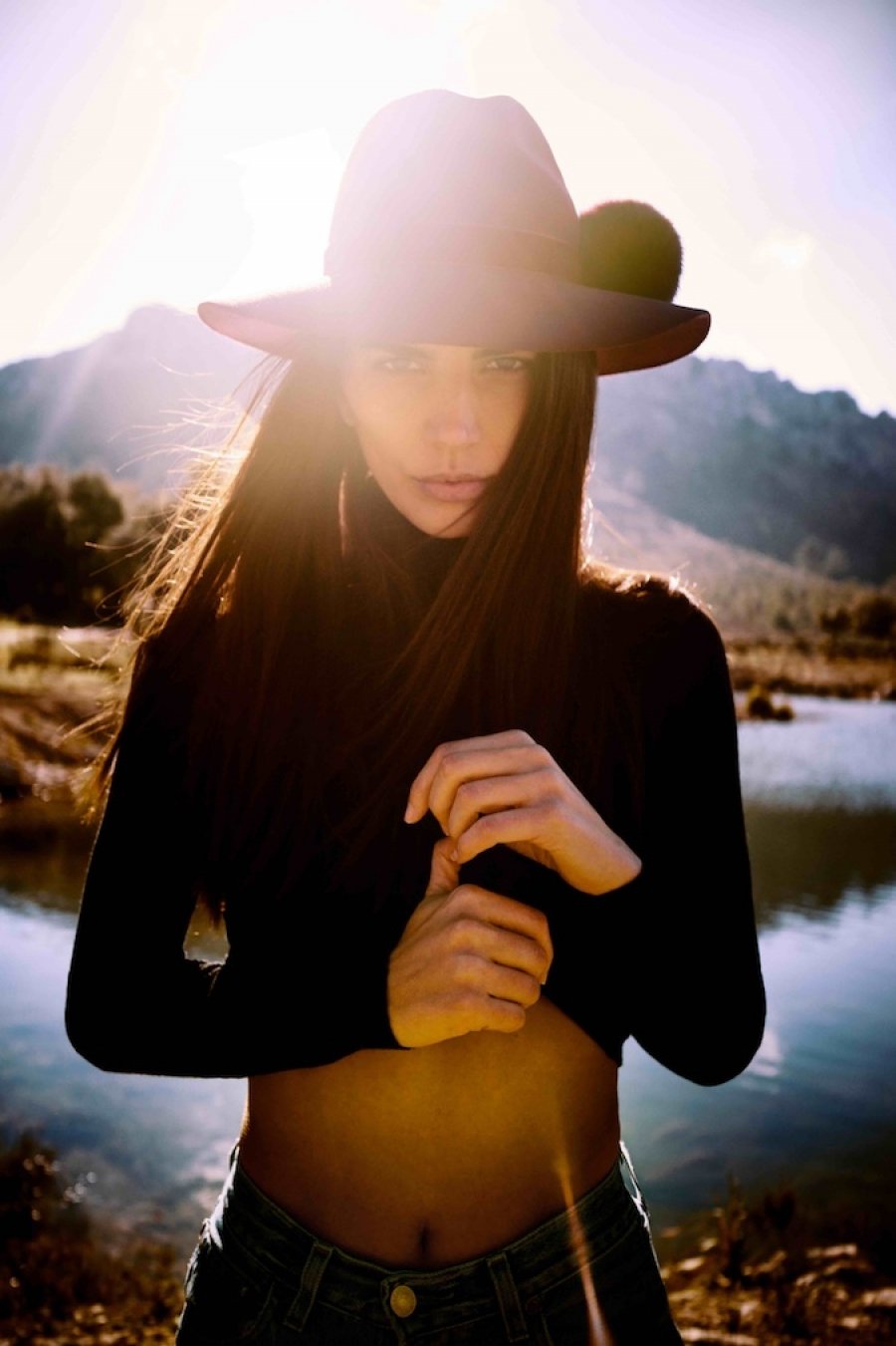 Neodoljivi Midikennov top model Helena Šopar za najnoviju YOSUZI kampanju 